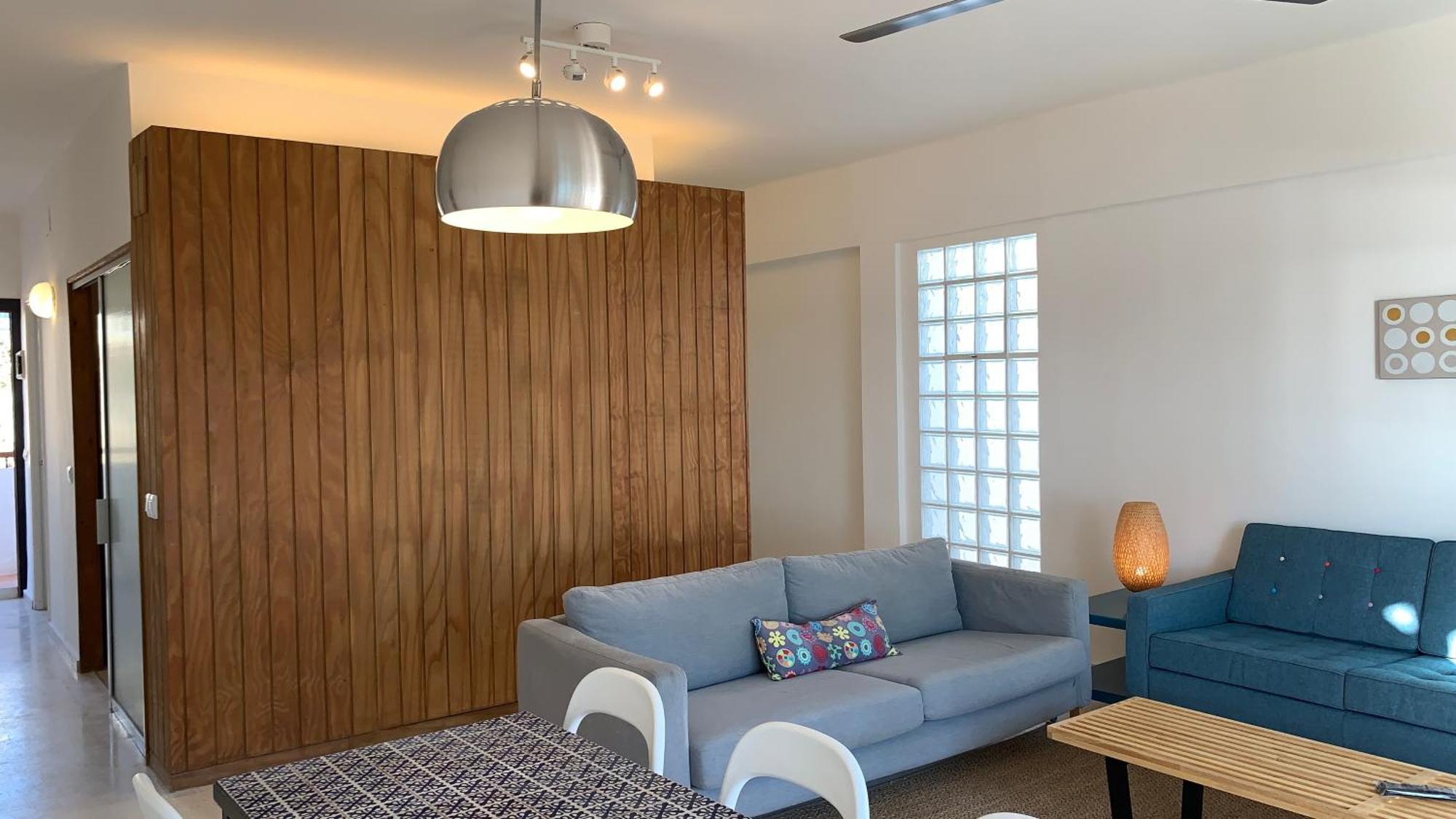 Apartamentos Playa Torrecilla Nerja Ruang foto